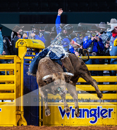 12-10-2020NFR__BR_Stetson_Dell_Wright_LDuty-3