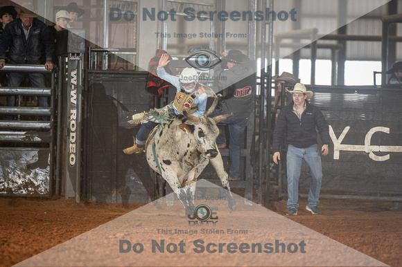 _JD14328_Graham_RH_Region3_Rodeo_7_Bulls_SB_03108