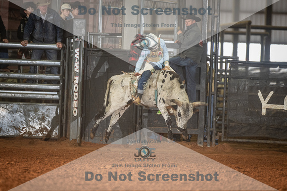 _JD14331_Graham_RH_Region3_Rodeo_7_Bulls_SB_03111