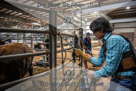 _2LD0340_Graham_RH_Region3_Rodeo_7_LifeStyle_03752