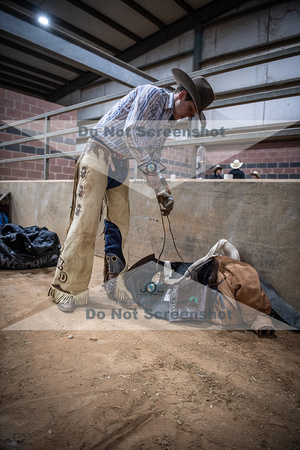 _2LD0323_Graham_RH_Region3_Rodeo_7_LifeStyle_03735