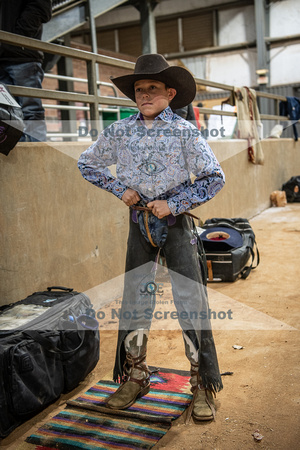 _2LD0320_Graham_RH_Region3_Rodeo_7_LifeStyle_03732